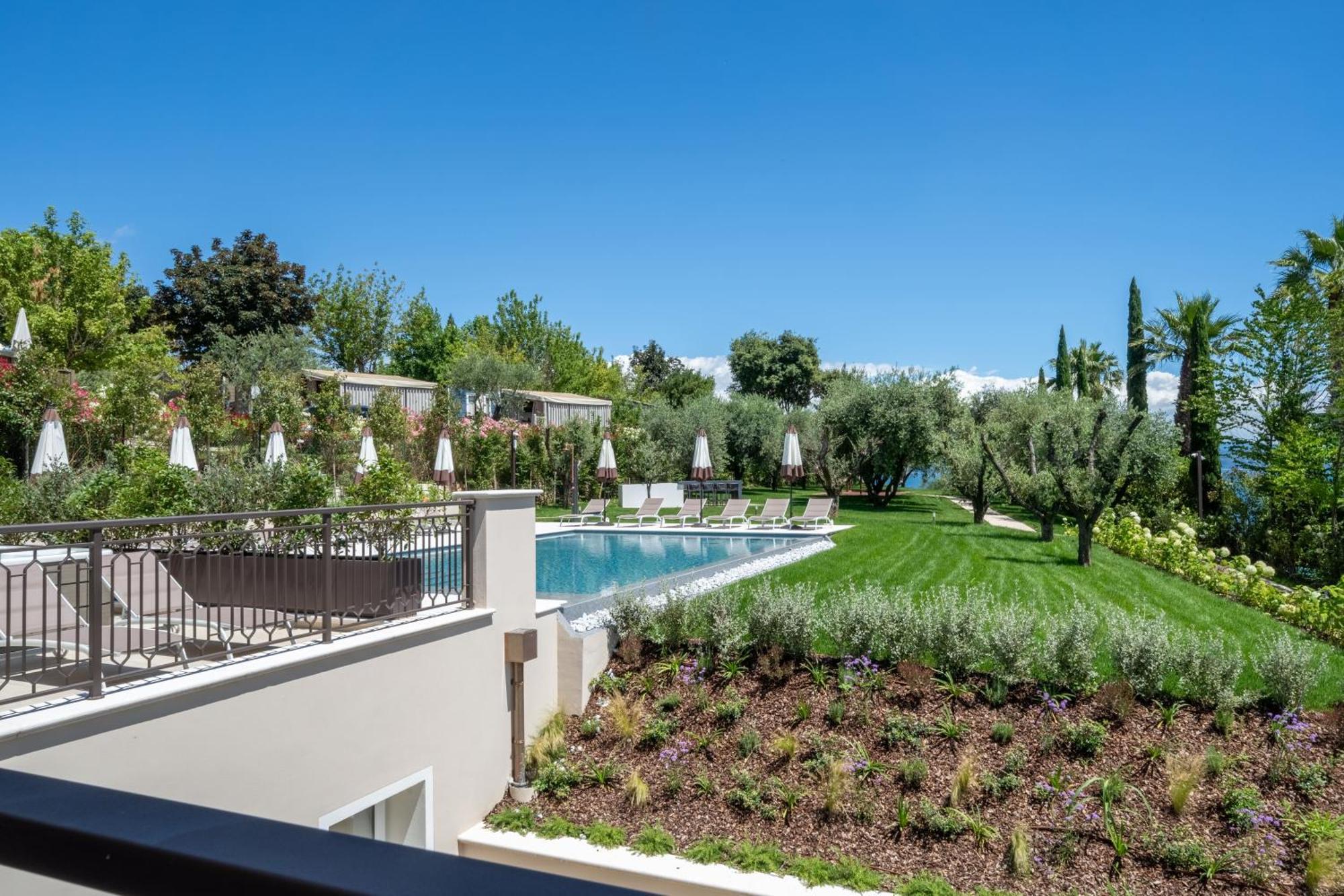 Villa Silvia Apartments San Felice del Benaco Exterior foto